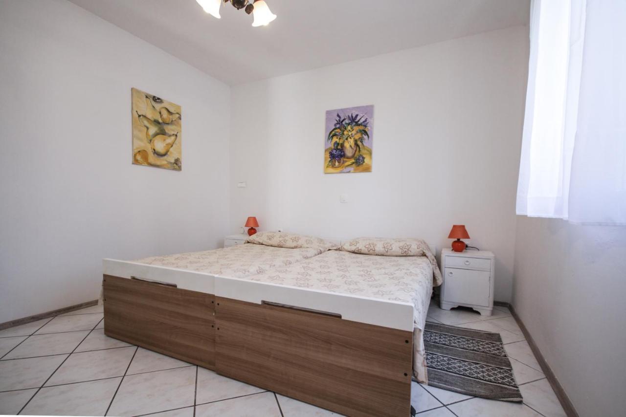 Apartment Tosca With Parking Rovinj Exterior foto
